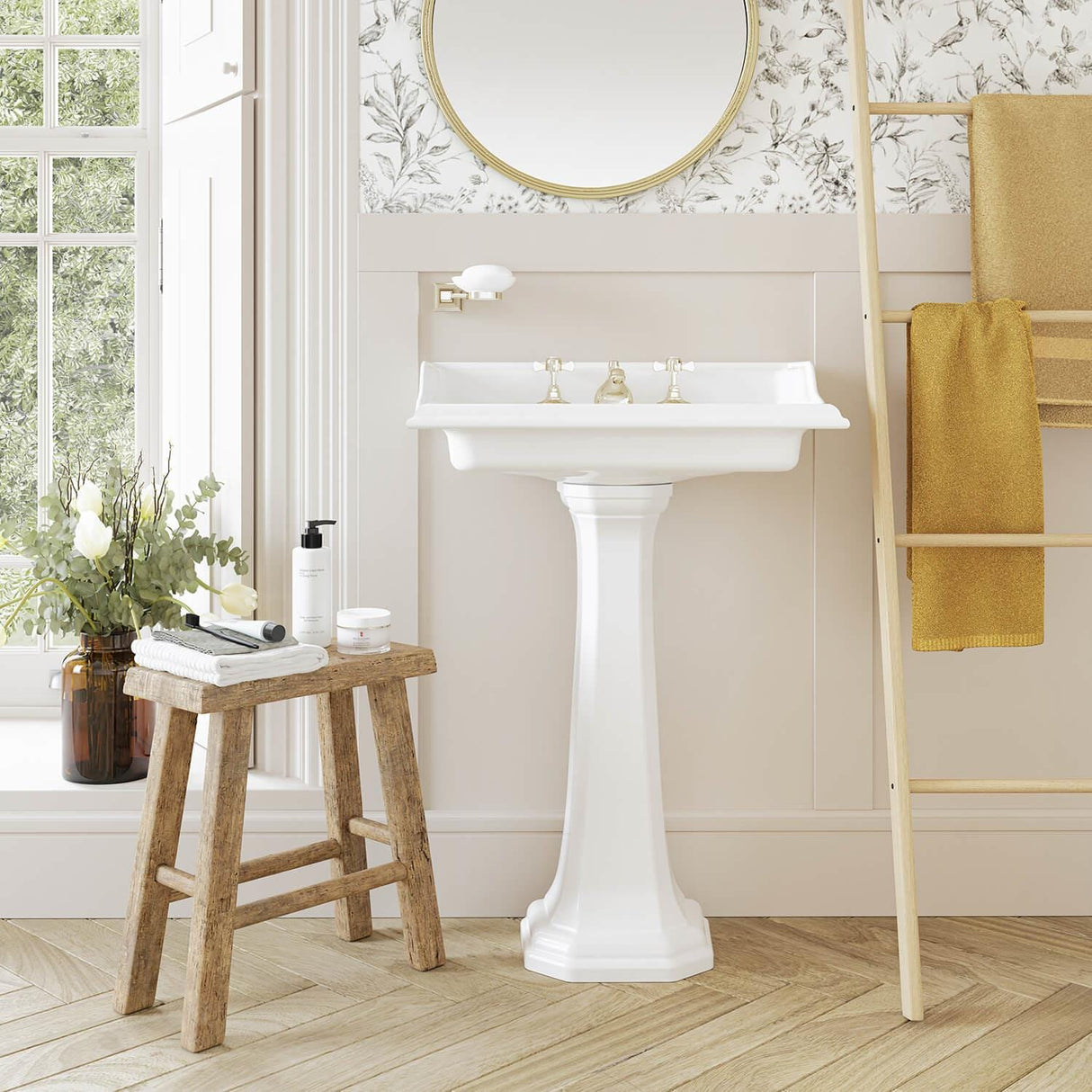 Heritage Pedestal Basin Heritage Dorchester Square Basin with Pedestal