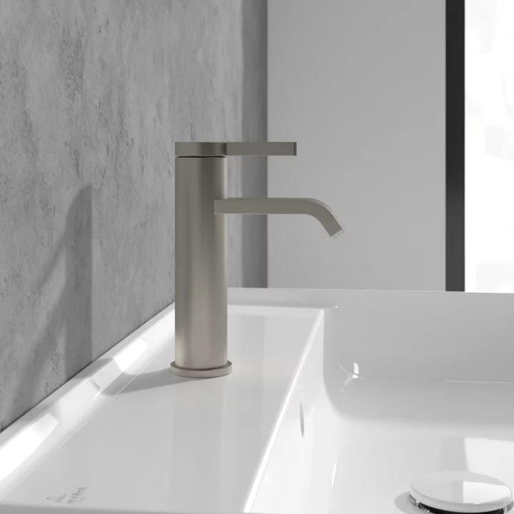 Villeroy & Boch Mono Basin Tap Villeroy & Boch Dawn Single Lever Basin Mixer Tap with Curved Spout