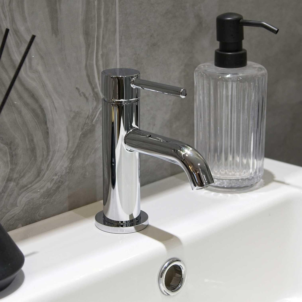 Aqaurius Mono Basin Tap Aquarius RF-Series Mini Mono Basin Mixer Tap