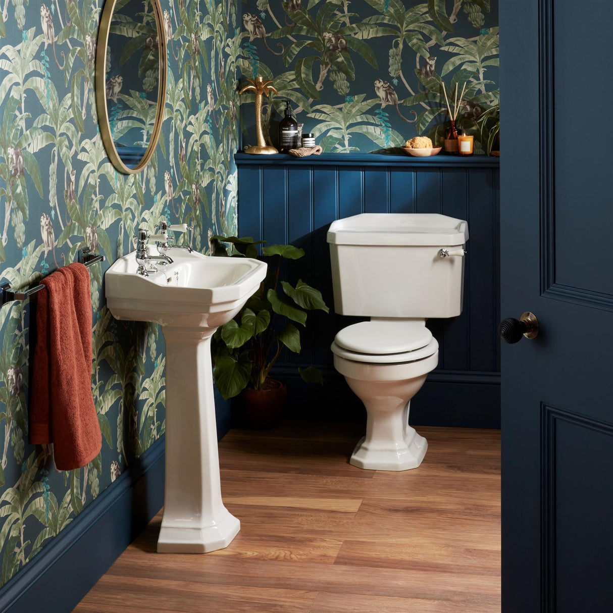 Heritage Granley Traditional Close Coupled Toilet