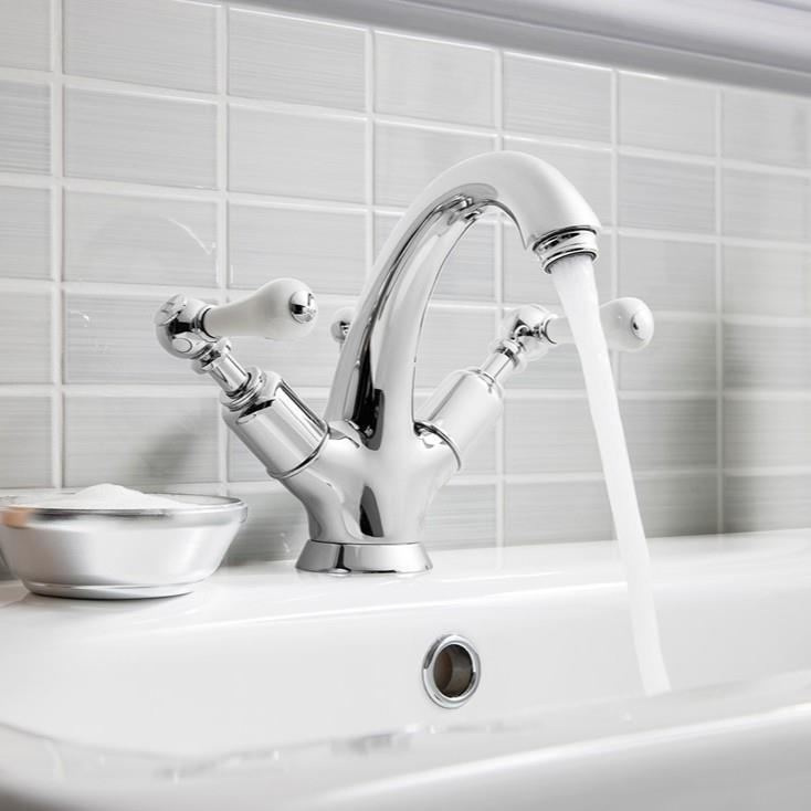 Crosswater Belgravia Lever Mono Basin Mixer Tap with Waste in Chrome