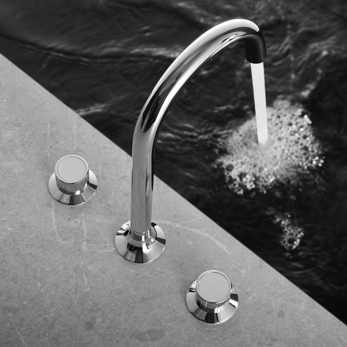 Flova 3 Tap Hole Basin Set Diamond Chrome Flova Moonlight 3 Hole Deck Mounted Basin Mixer Tap
