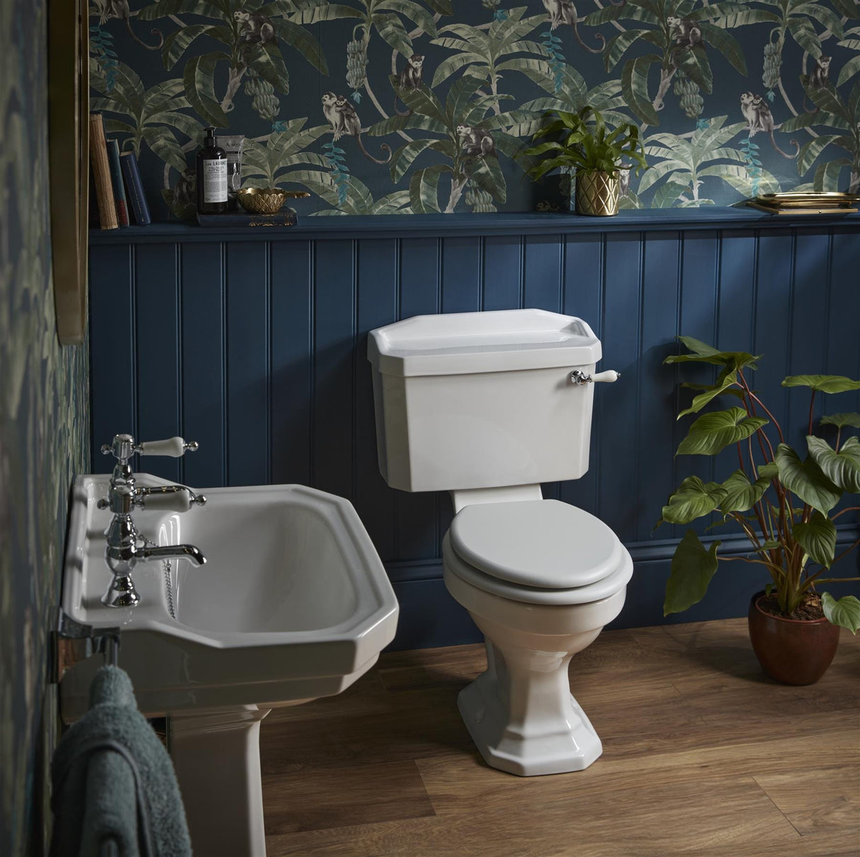 Heritage Pedestal Basin Heritage Granley Cloakroom Basin with Pedestal