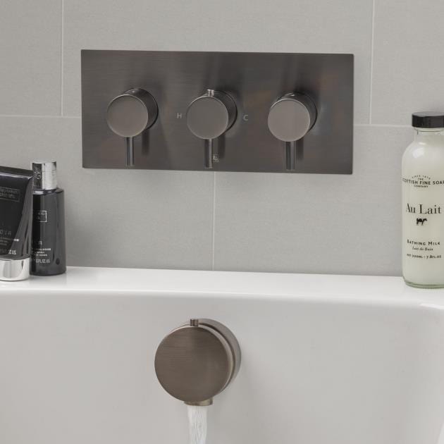 JTP Concealed Shower Valve JTP VOS 2 Outlet, 3 Handle, Horizontal Concealed Thermostatic Shower Valve