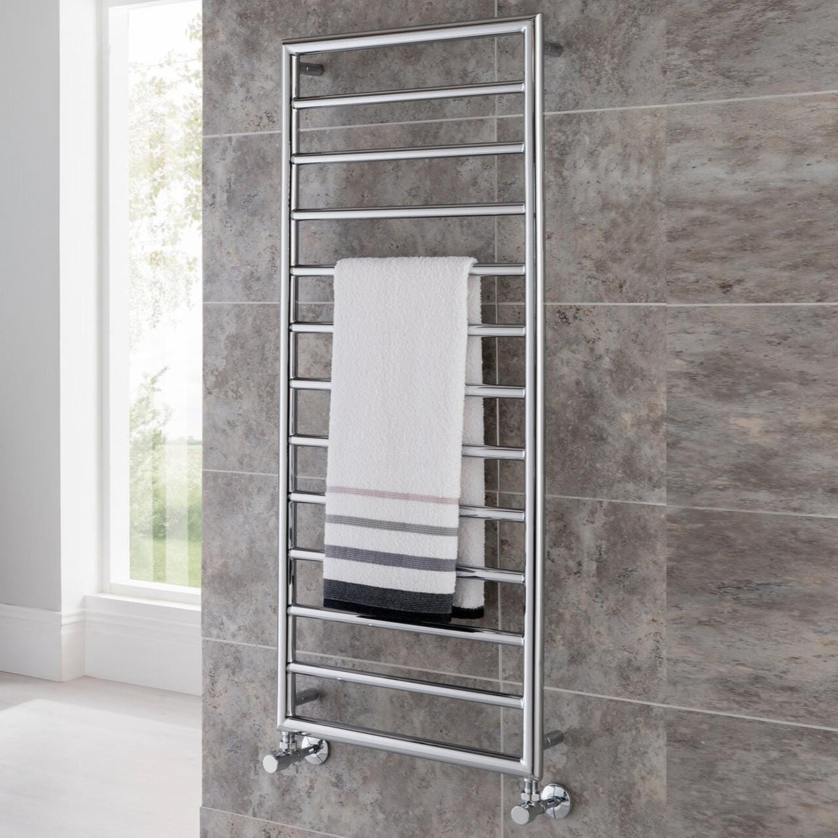 Vogue Designer Towel Radiator Vogue Smooth Straight Vertical Designer Towel Rail in Chrome