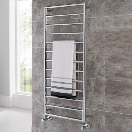 Vogue Designer Towel Radiator Vogue Smooth Straight Vertical Designer Towel Rail in Chrome