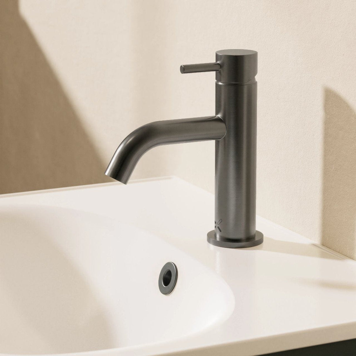 Crosswater Mono Basin Tap Slate Crosswater MPRO XL Basin Mixer Tap