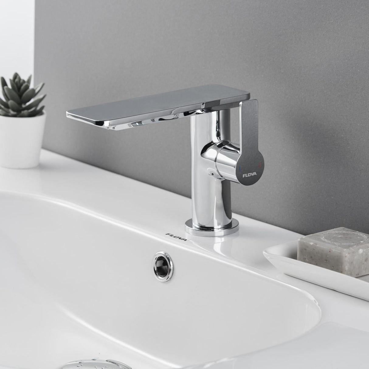 Flova Mono Basin Tap Flova Spring Mono Basin Mixer Tap with Clicker Waste in Diamond Chrome
