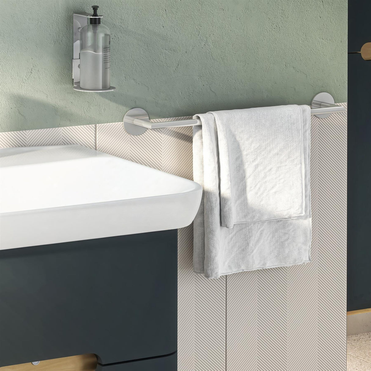 VitrA Towel Rails and Rings Chrome VitrA Origin 450mm Towel Rail