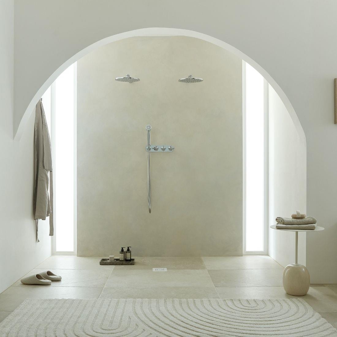 VADO Concealed Shower Valve Vado Tablet Arrondi 3 Outlet, 3 Handle Concealed Thermostatic Bath Shower Valve with Integrated Handset in Chrome