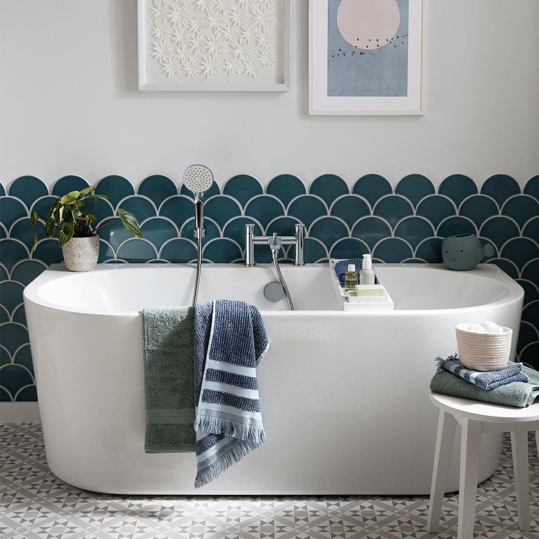 VADO Bath Shower Mixer Vado Photon Bath Shower Mixer Tap with Shower Kit in Chrome