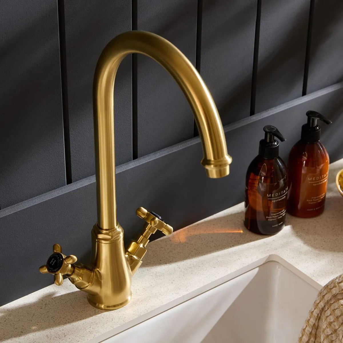 Vado Kitchen Tap Booth & Co. Axbridge Mono Kitchen Mixer Tap with Cross Handles