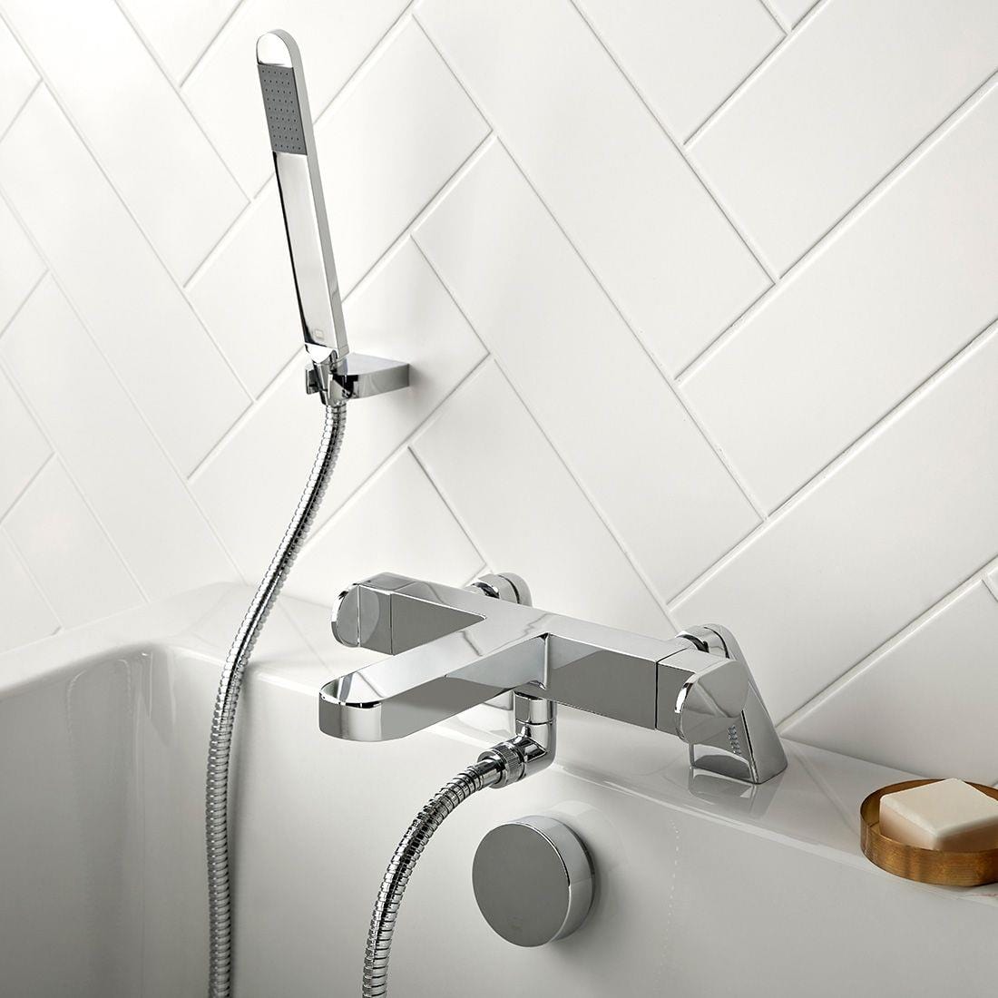 VADO Bath Shower Mixer Vado Life Thermostatic Bath Shower Mixer Tap with Shower Kit - Chrome
