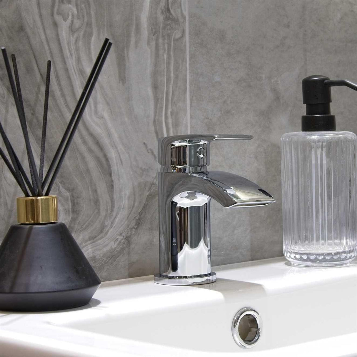 Aqaurius Mono Basin Tap Chrome Aquarius Arc Mini Mono Basin Mixer Tap with Waste