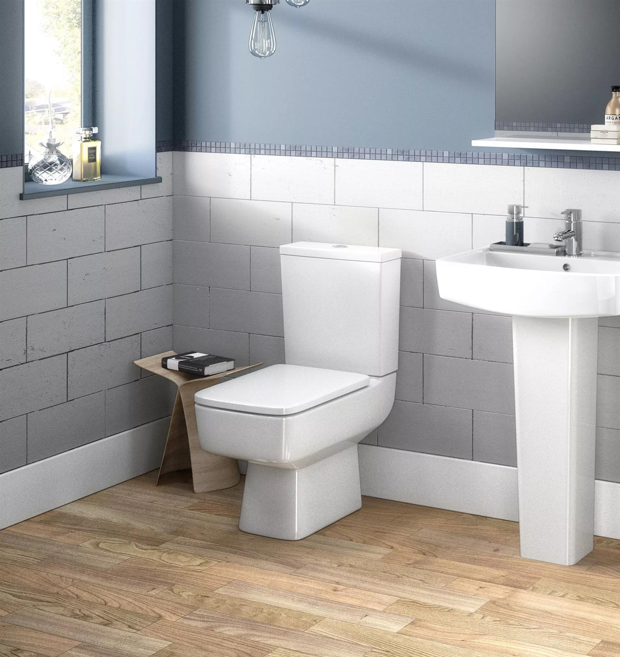 Aquarius Squared Close Coupled Toilet with Soft Close Seat