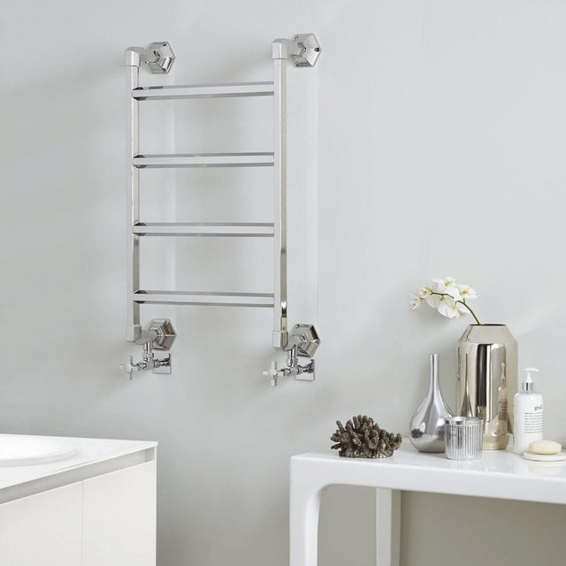 Vogue Traditional Towel Rail Vogue Art Moderne Straight Wall Mounted Traditional Towel Radiator in Chrome