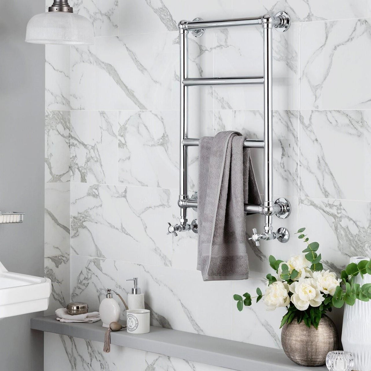 Vogue Traditional Towel Rails Vogue Vintage Traditional Straight Towel Radiator - 750 x 475mm - Chrome