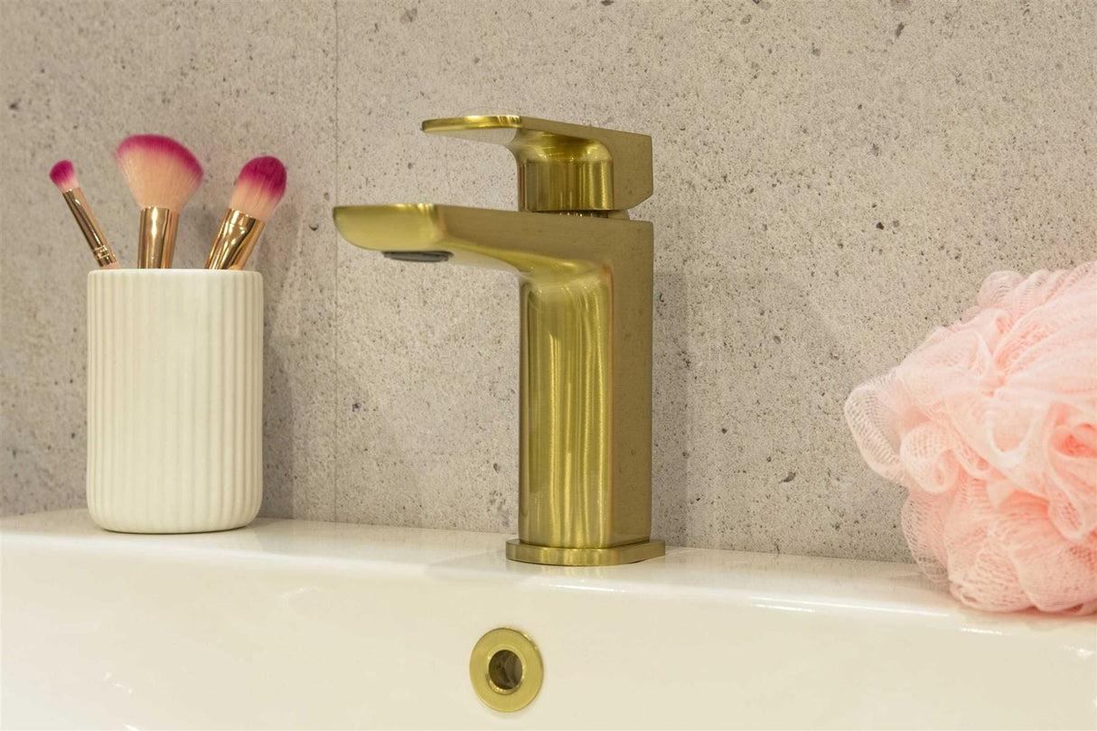 Aquarius Mono Basin Tap Aquarius Hydro Mono Basin Mixer Tap with Waste