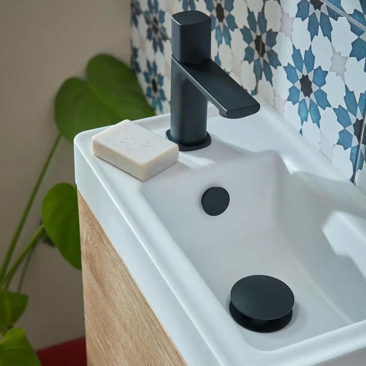 Vado Basin Waste Vado Universal Click Clack Basin Waste