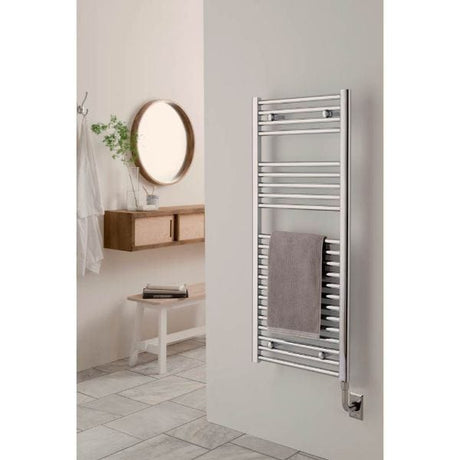 Vogue 1500 x 500 / Electric Only Vogue Focus Straight Towel Rail in Chrome