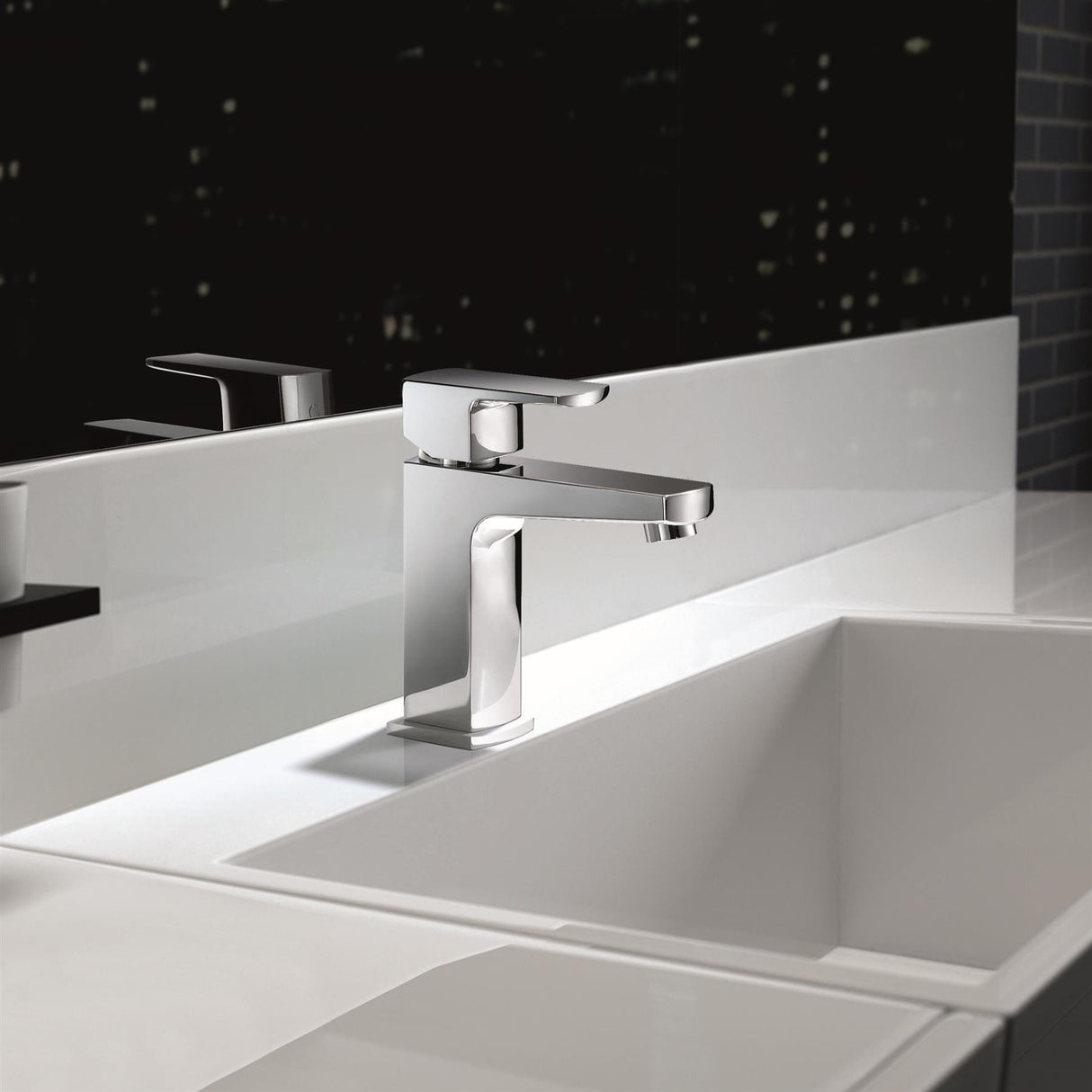 Flova Mono Basin Tap Flova Dekka Mono Basin Mixer Tap with Clicker Waste in Diamond Chrome