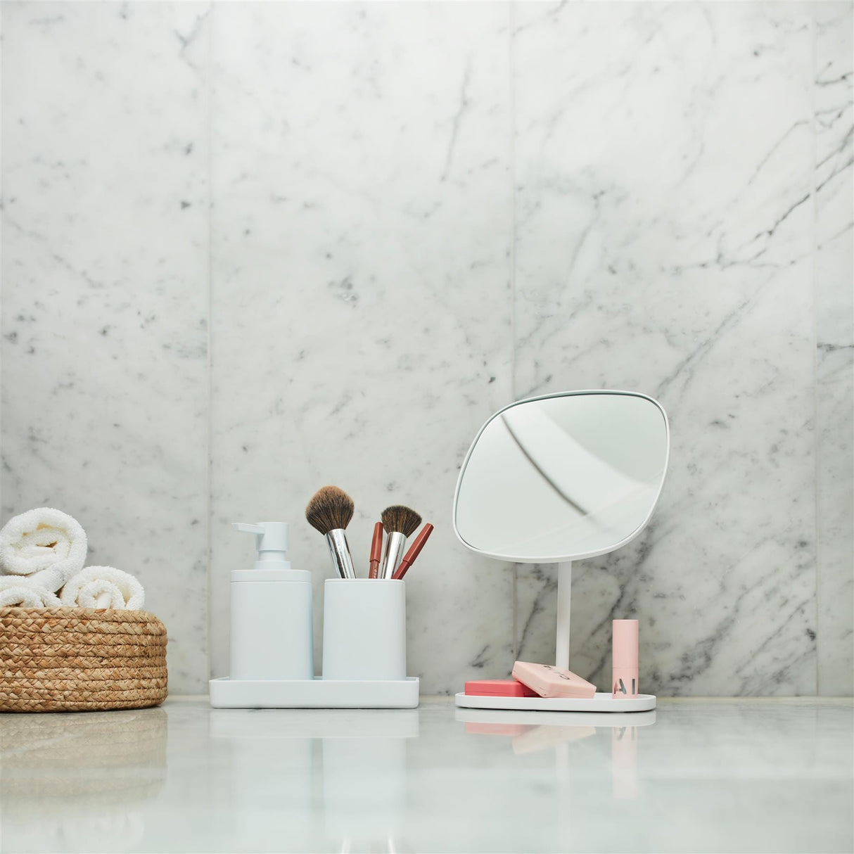 Smedbo Beslagsboden Glow Freestanding Square Magnifing Mirror with Tray
