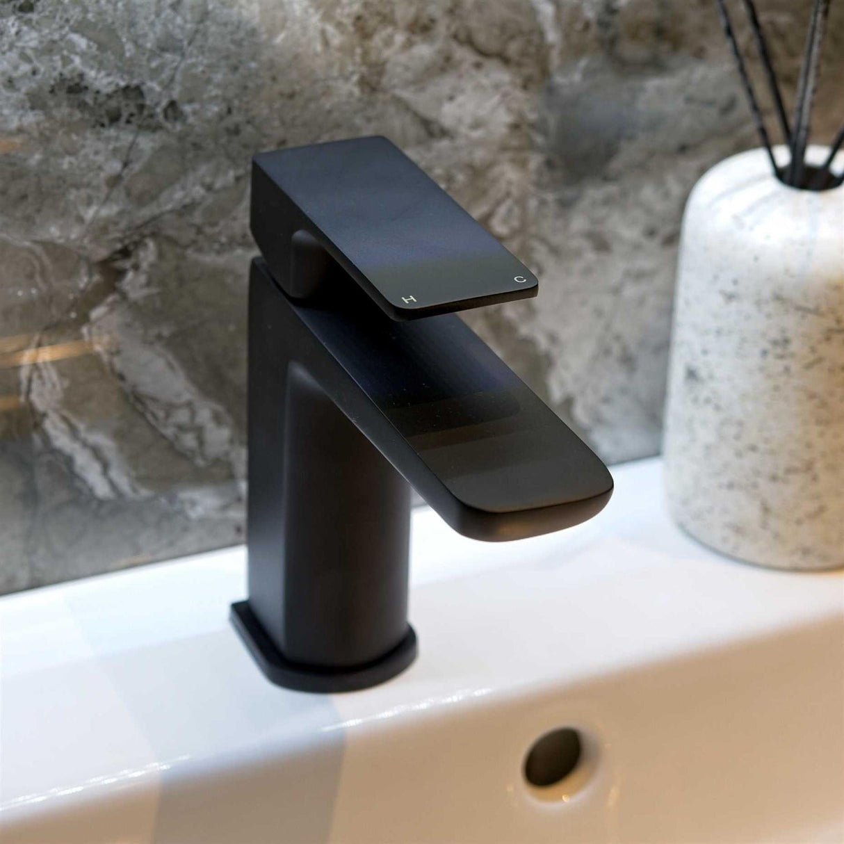 Aquarius Mono Basin Tap Aquarius Hydro Mono Basin Mixer Tap with Waste