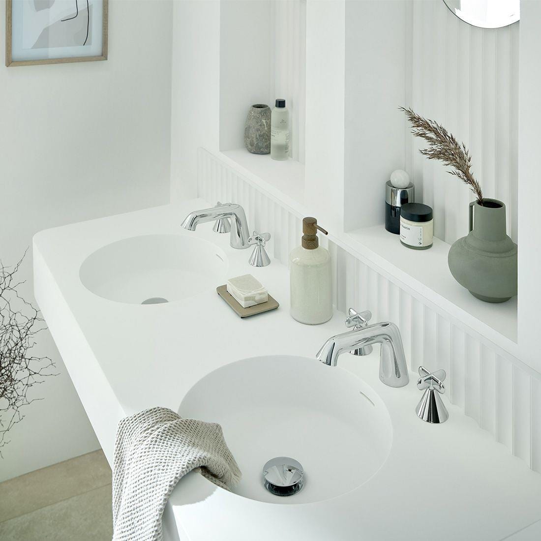 VADO 3 Tap Hole Basin Set Vado Arrondi 3 Hole Cross Handle Basin Mixer Tap in Chrome