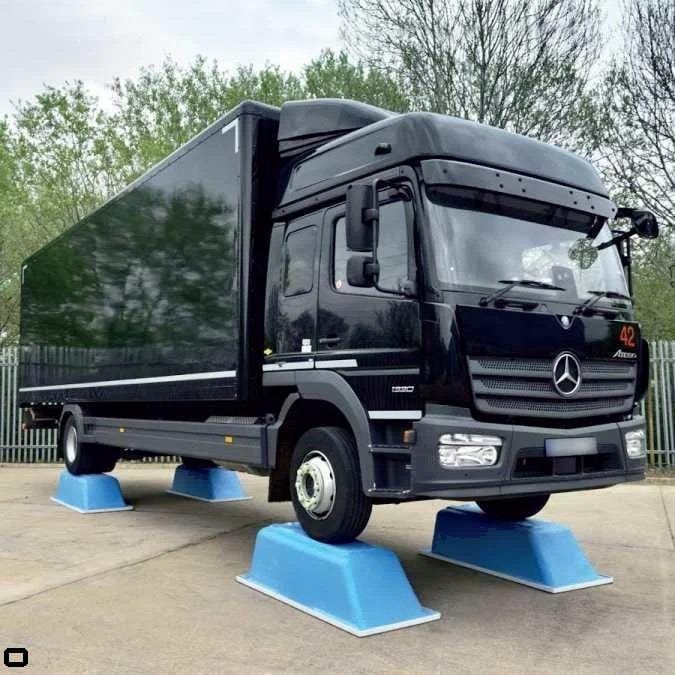 Eastbrook P-Shaped Shower Bath Eastbrook Portland P-Shape Shower Bath