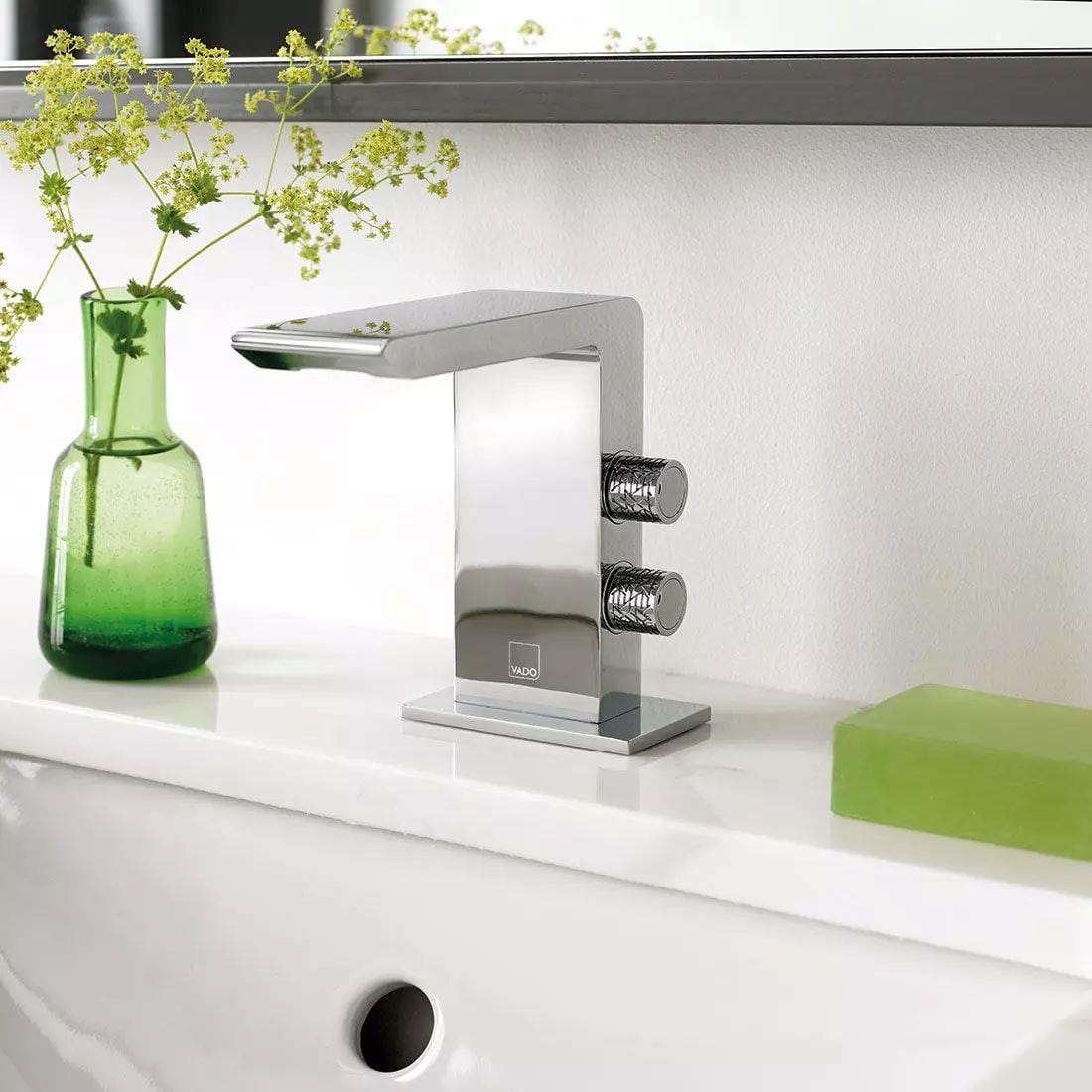 VADO Mono Basin Tap Vado Omika Mini Mono Basin Mixer Tap with Universal Waste in Chrome