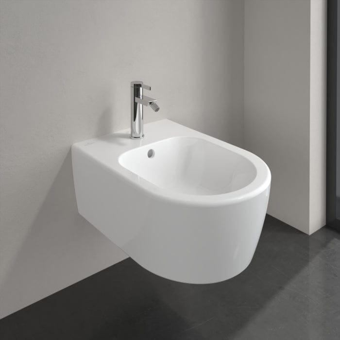 Villeroy & Boch Bidet Villeroy & Boch Avento Wall Hung Bidet in White Alpin