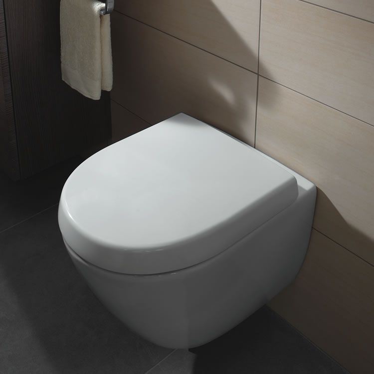 Villeroy & Boch Subway 2.0 Compact Soft Close, Quick Release Toilet Seat in White Alpine