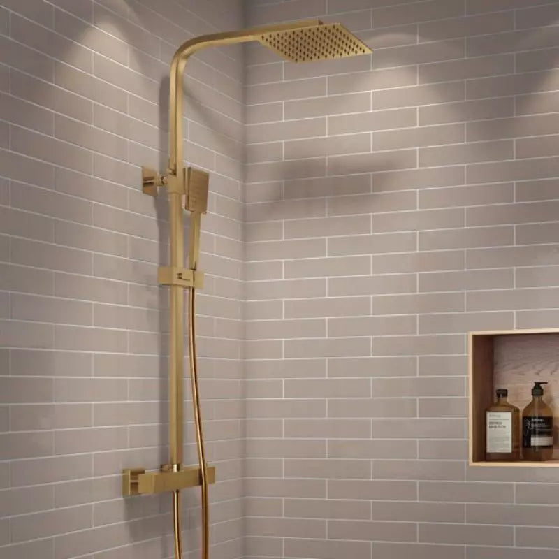 Our Guide to Buying a Shower Bath