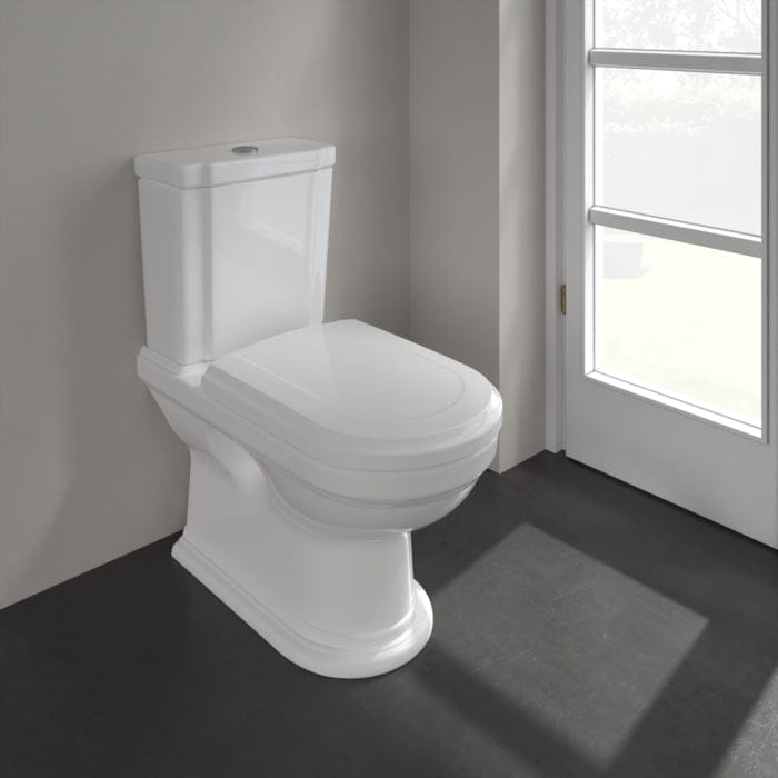 Villeroy & Boch Close Coupled Toilet Villeroy & Boch Hommage Traditional Close Coupled Toilet with Seat