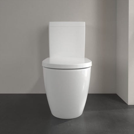 Villeroy and Boch Close Coupled Toilet Villeroy & Boch Subway 3.0 Close Coupled Toilet with Twist Flush and Soft Close Seat in White Alpin