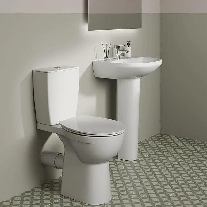 Ideal Standard Close Coupled Toilet Ideal Standard Eurovit+ Comfort Height Close Coupled Toilet with Soft Close Toilet Seat