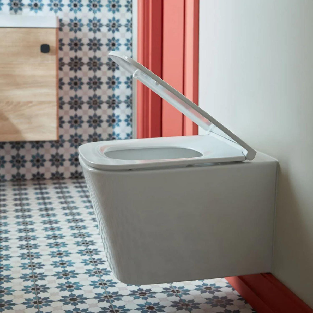 Vado Toilet Seat Vado Cameo Soft Square Slimline Soft Close Toilet Seat (Suitable for CAM-WC-WH-SQ and CAM-WC-BTW-SQ)
