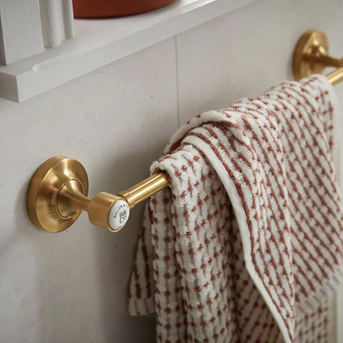 Vado Towel Rails and Rings Booth & Co. Axbridge 450mm Towel Rail
