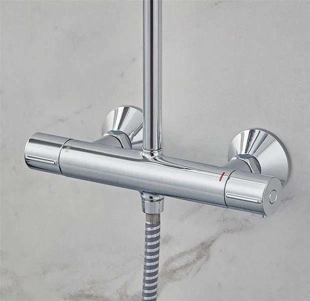 Hansgrohe Exposed Shower Set Hansgrohe Vernis Blend Showerpipe 200 Exposed Thermostatic Shower Set with Fixed Shower Head and Handset in Chrome