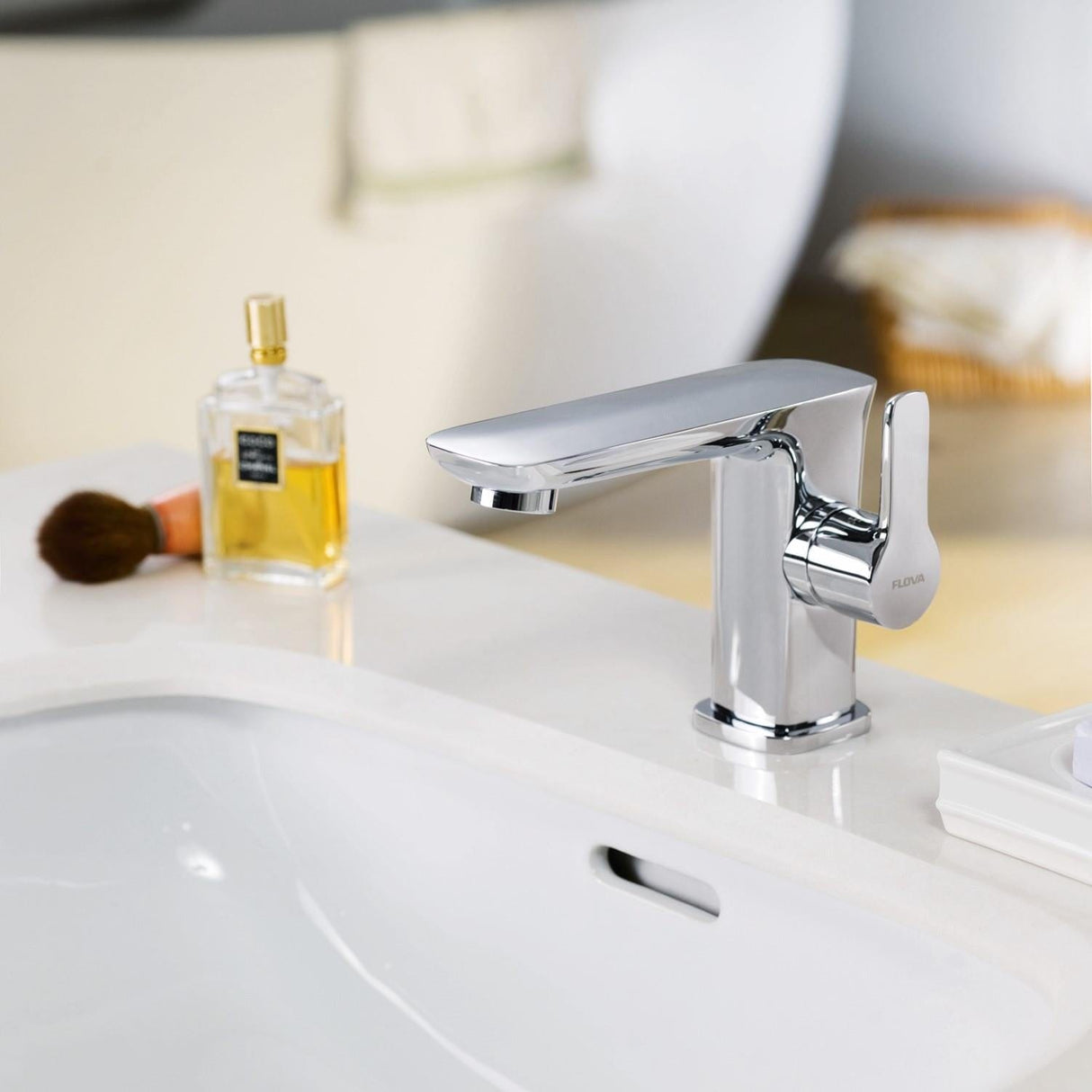 Flova Mono Basin Tap Flova Urban Basin Mixer Tap with Clicker Waste in Diamond Chrome