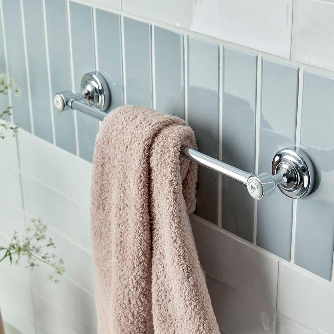 Vado Towel Rails and Rings Chrome Booth & Co. Axbridge 450mm Towel Rail