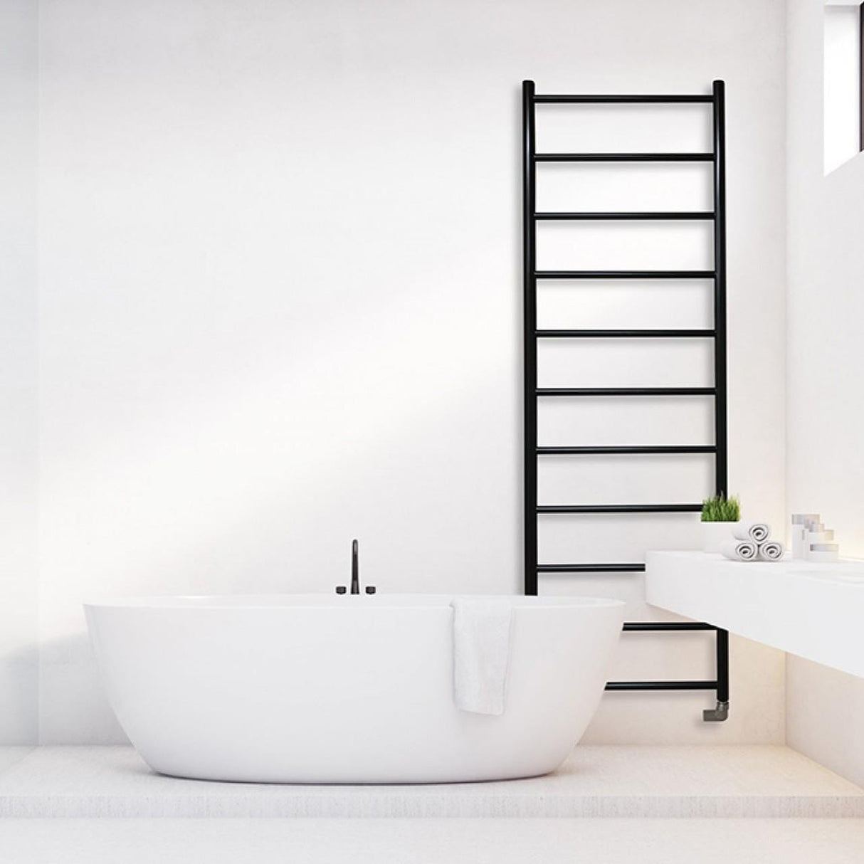 JIS Ladder Rail Black / Central Heating JIS Sussex Ardingly Vertical Stainless Steel Heated Towel Rail
