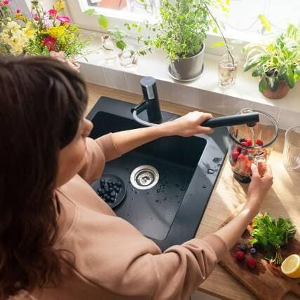 Hansgrohe Kitchen Tap Hansgrohe Zesis M33 Single Lever Kitchen Mixer Tap 150 with Pull-Out Spray