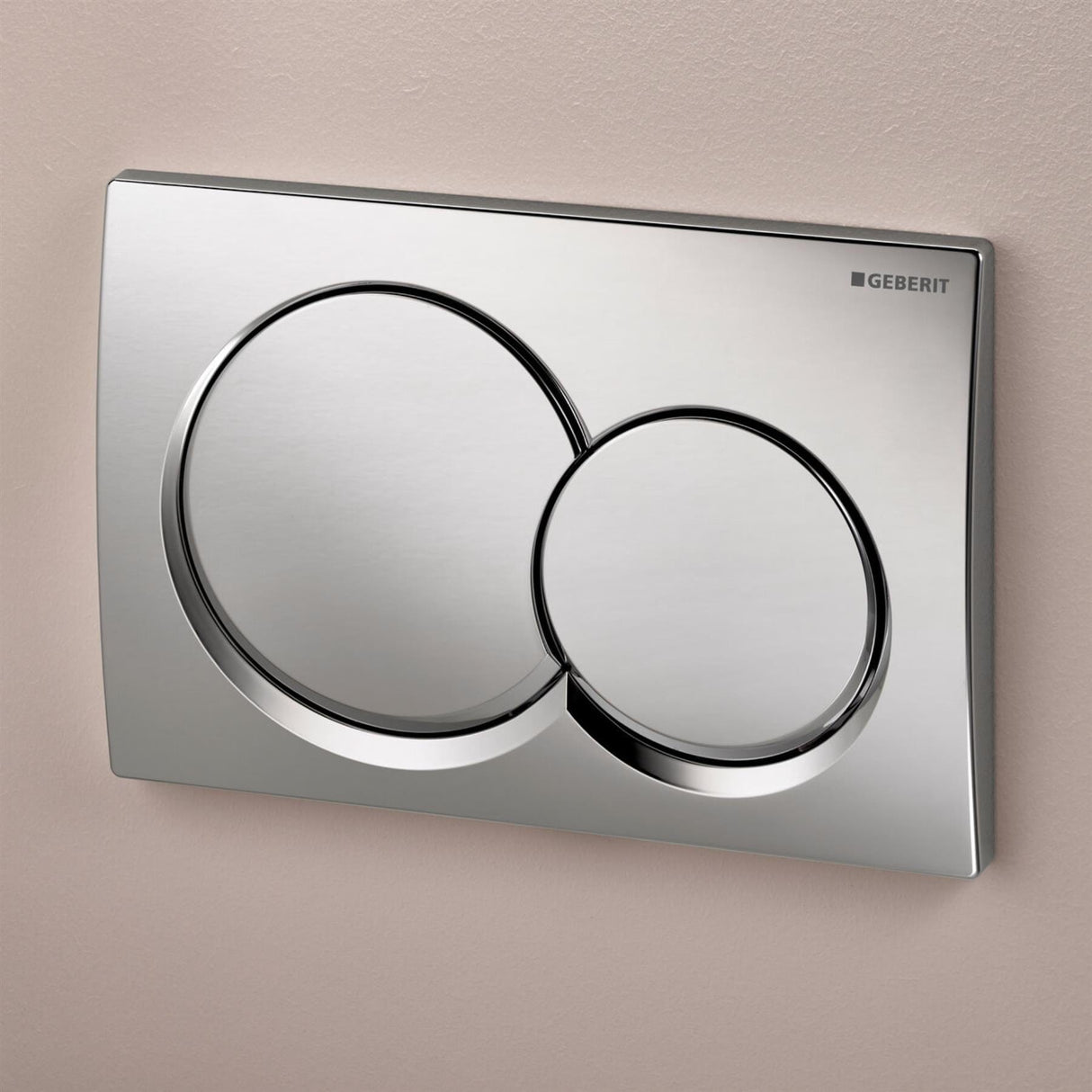 Geberit Flush Plate Bright Chrome Geberit Alpha Flush Plate with Round Buttons