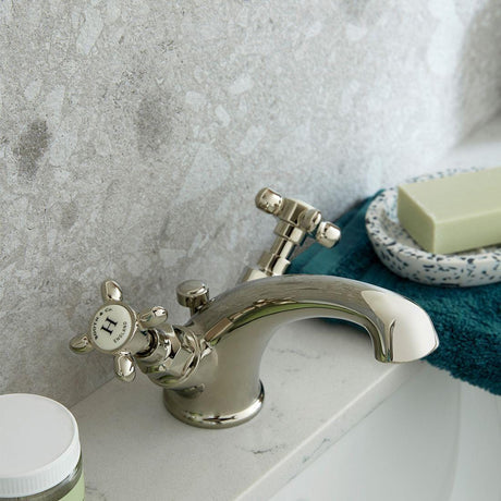 Vado Mono Basin Tap Bright Nickel / No Booth & Co. Axbridge Mono Basin Mixer Tap