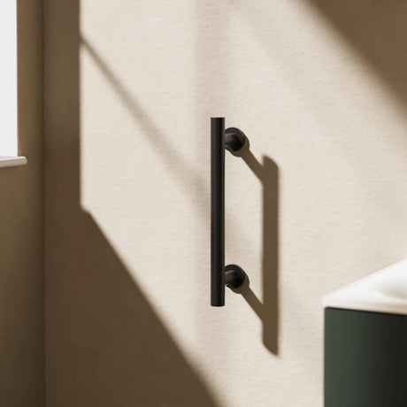 Crosswater Grab Rail/Bar Matt Black / 400mm Crosswater Straight Grab Bar