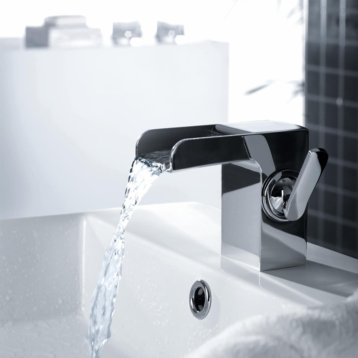 Flova Mono Basin Tap Flova Cascade Mini Basin Mixer Tap with Clicker Waste in Diamond Chrome