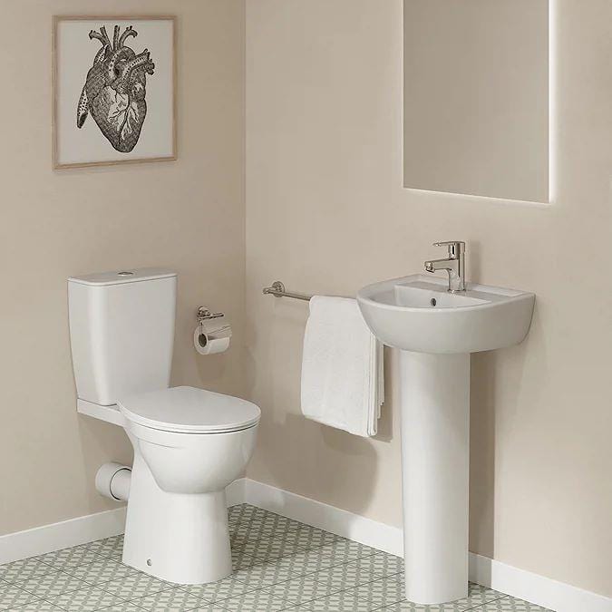 Ideal Standard Close Coupled Toilet Ideal Standard Eurovit+ Comfort Height Close Coupled Toilet with Soft Close Toilet Seat