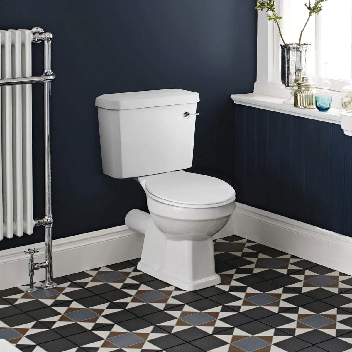 Aquarius Bathrooms Close Coupled Toilet White Plastic Aquarius Harewood Traditional Close Coupled Toilet with Soft Close Seat