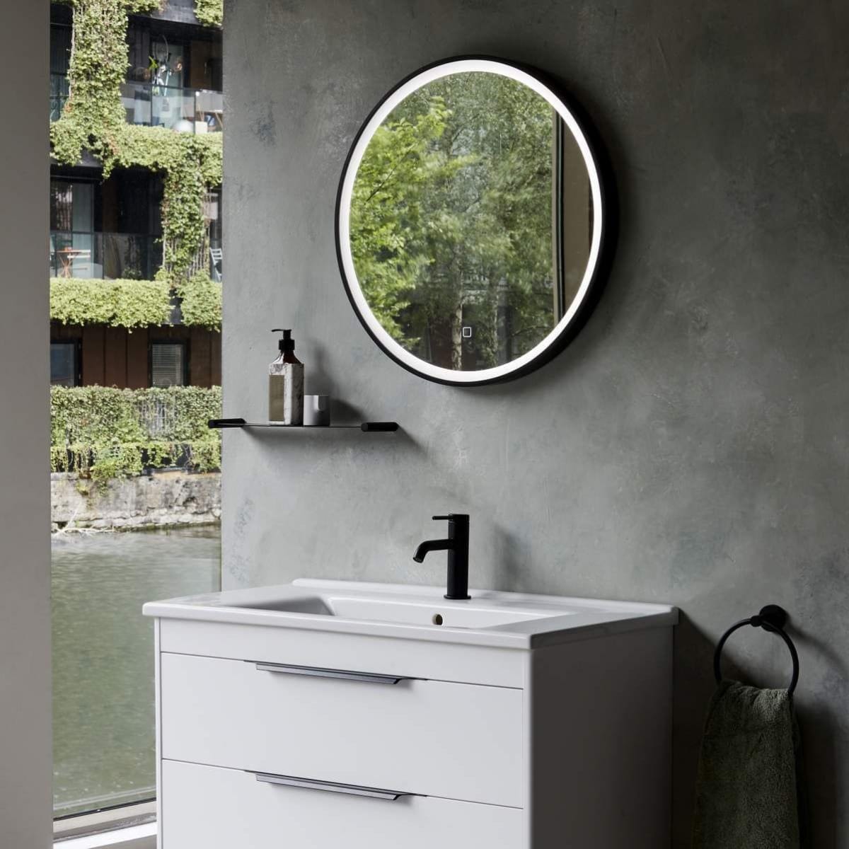 Britton Illuminated Mirror 800mm Britton Hoxton Round Black LED Illuminated Mirror with Demister